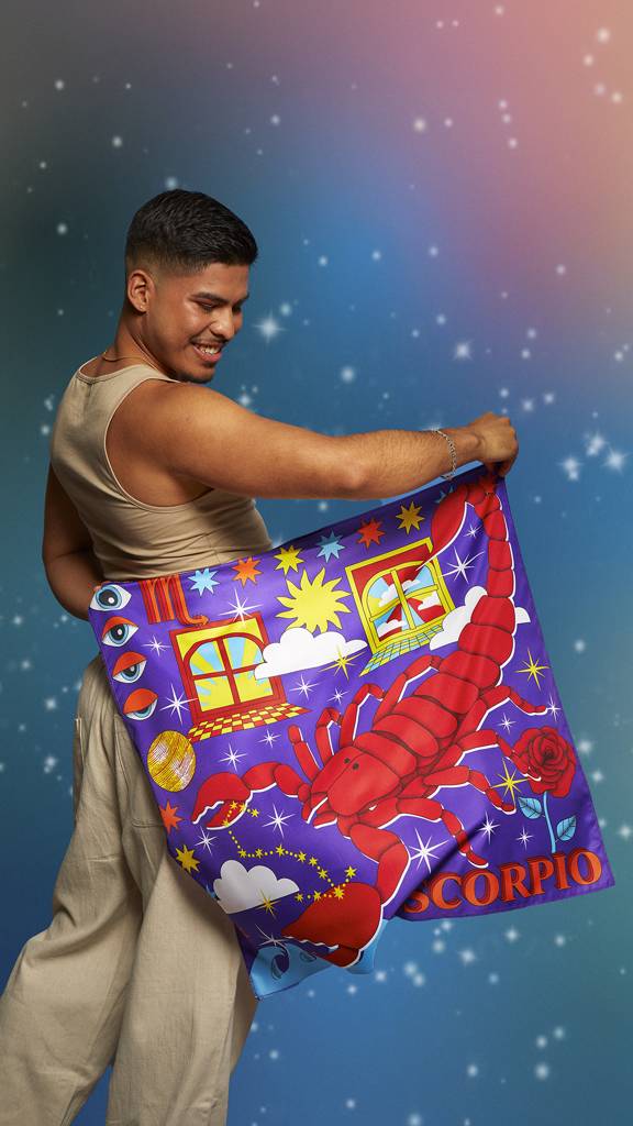 Scorpio Knot Wrap - 70cm x 70cm